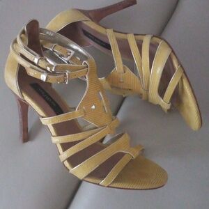 Ann Taylor Holly Gladiator  Yellow Embossed Leather Strappy Mid-Heel Sandals